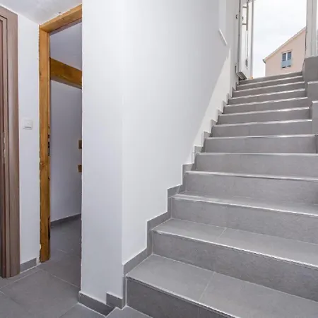 Apartment Agava Lux