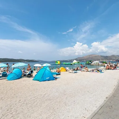 Apartment Agava Lux Trogir